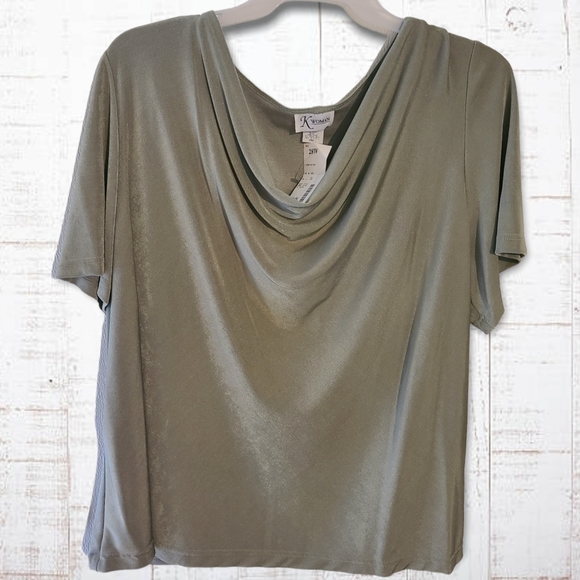 K Woman Plus Size Sage Metalic Blouse NWT - Picture 3 of 6